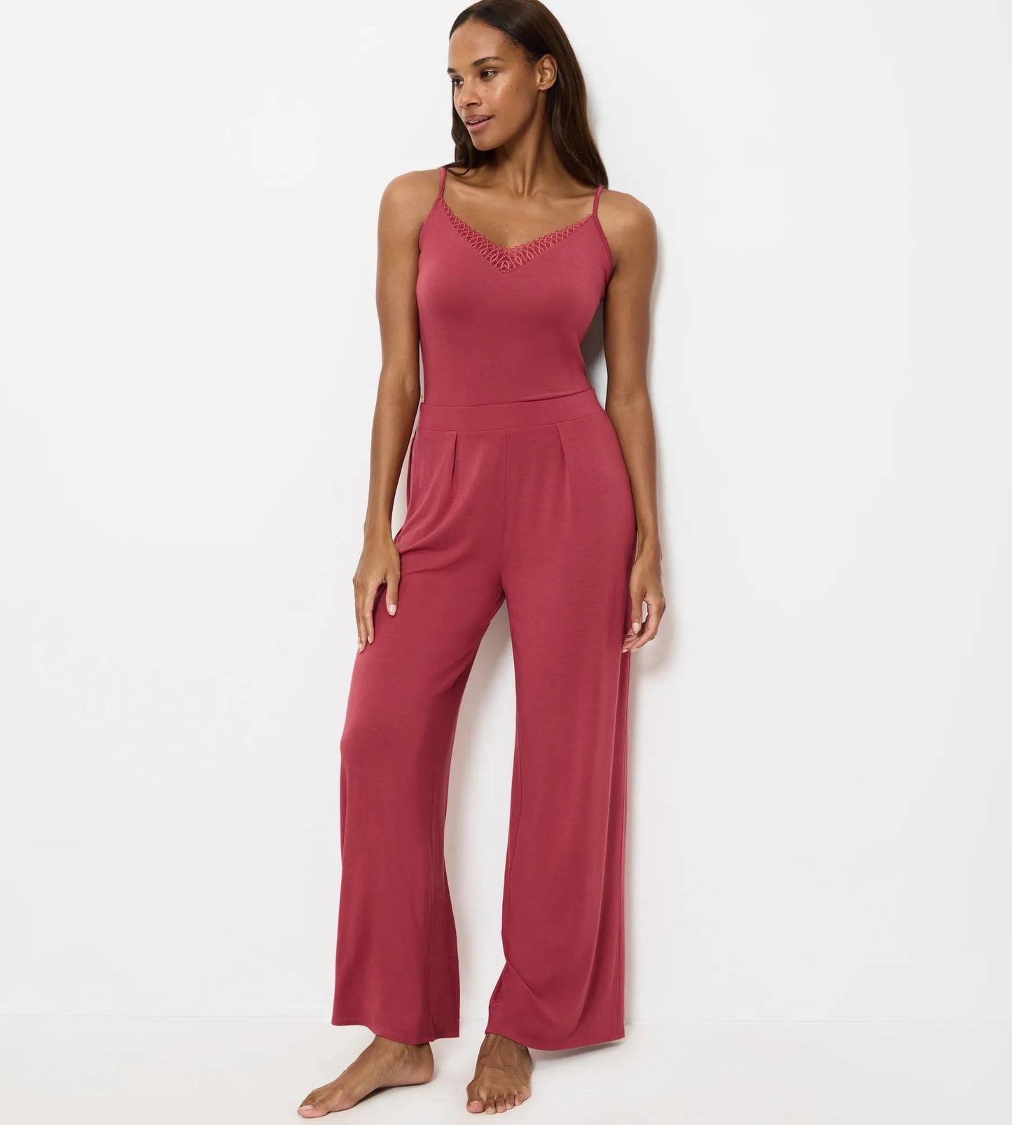 Aura Spotlight Strawberry Allure
