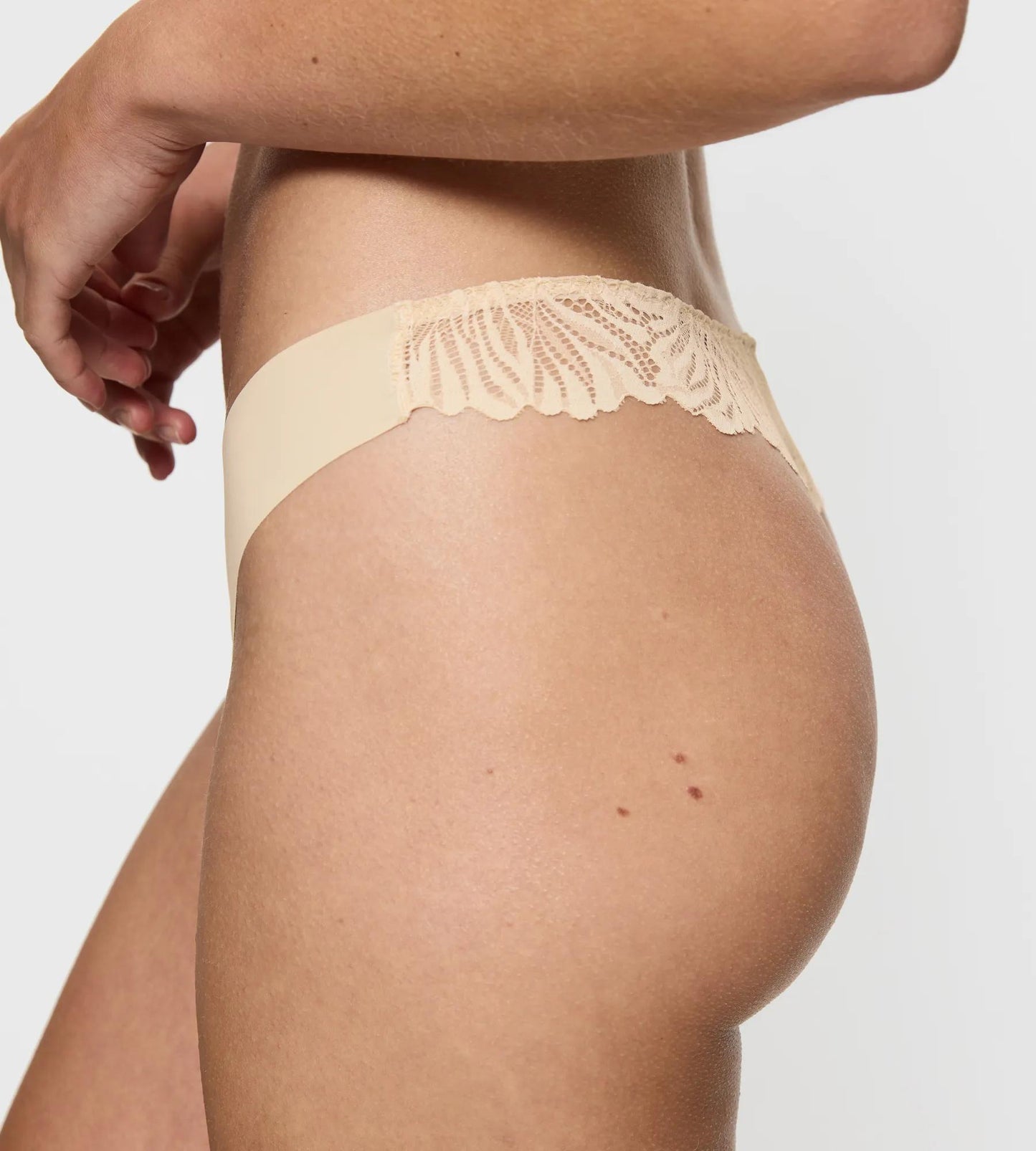 Pretty Micro Creamy Dream