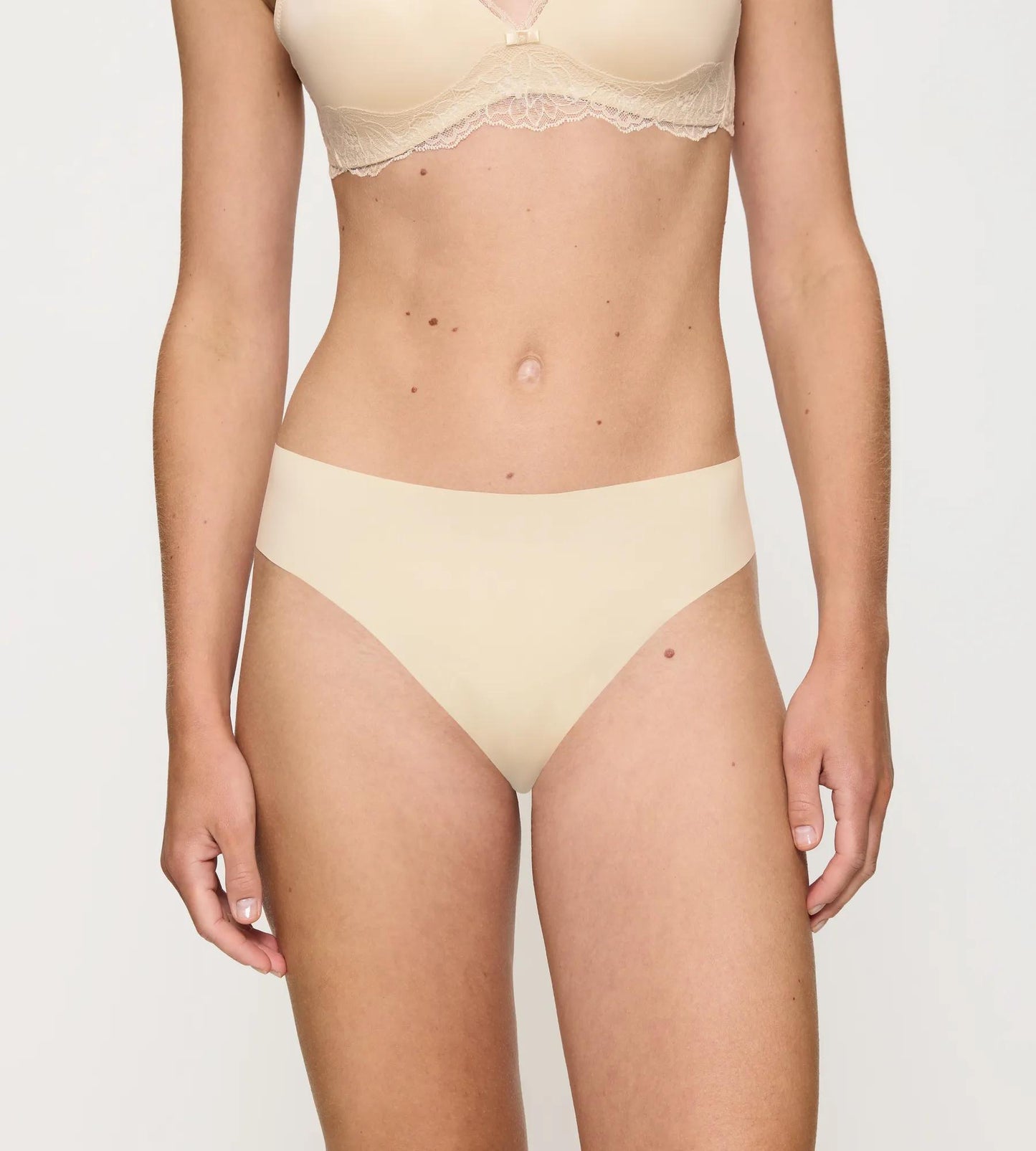 Pretty Micro Creamy Dream