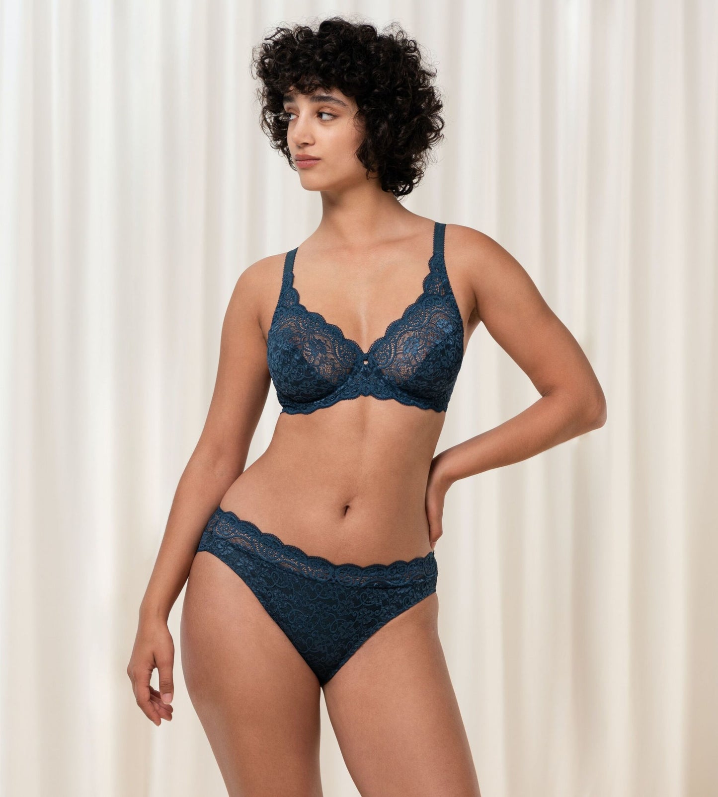 Amourette 300 Wired Bra