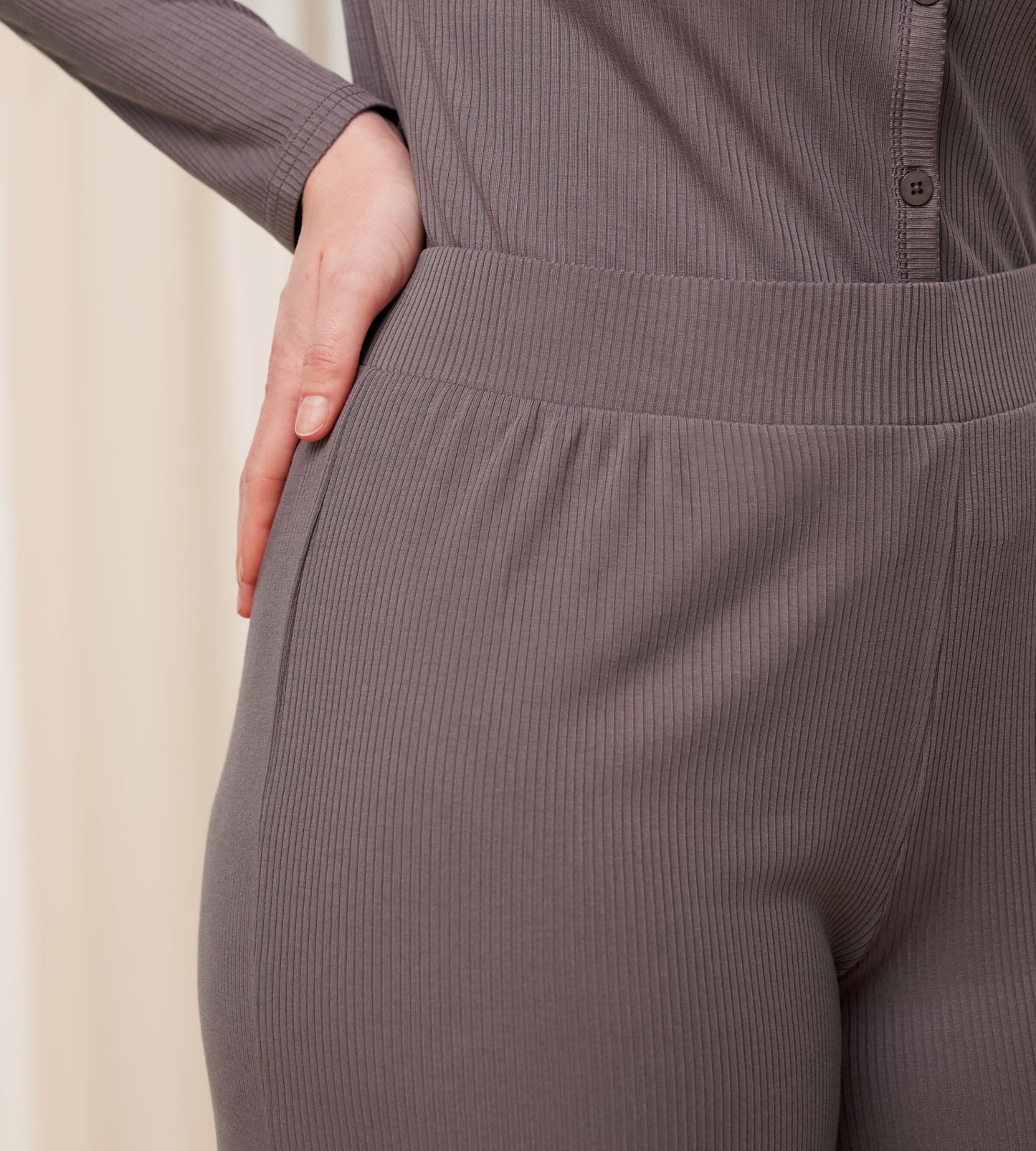 Natural Spotlight Rib Trousers