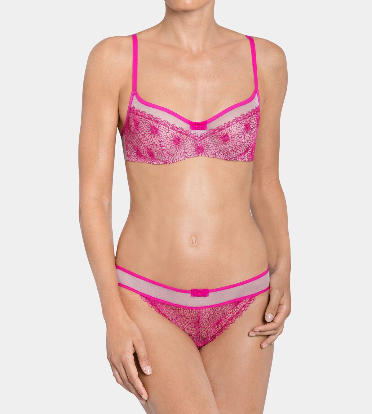 Romance Spotlight Wired Bra