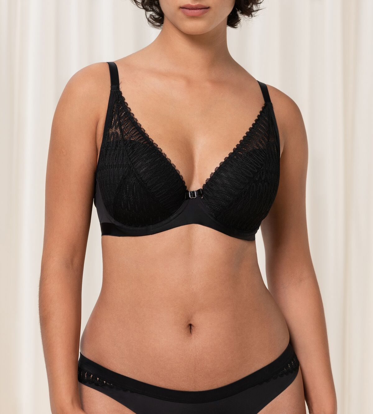 Aura Spotlight Wire Padded Bra