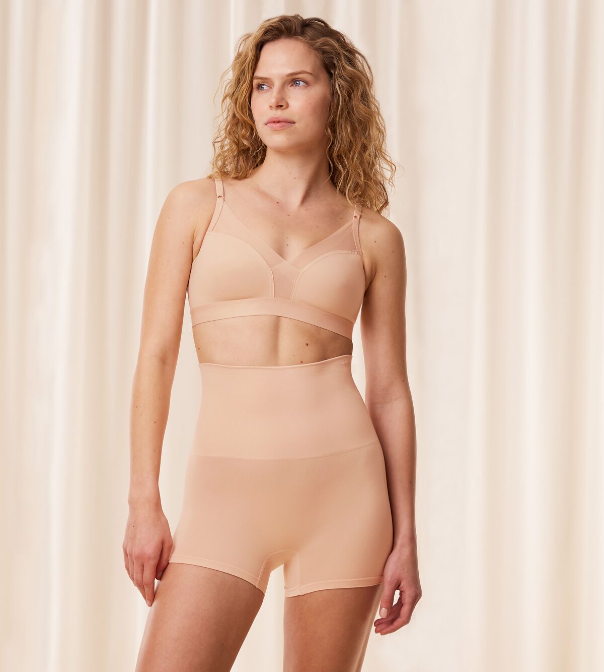 Triumph Soft Sculpt Bandeau Short