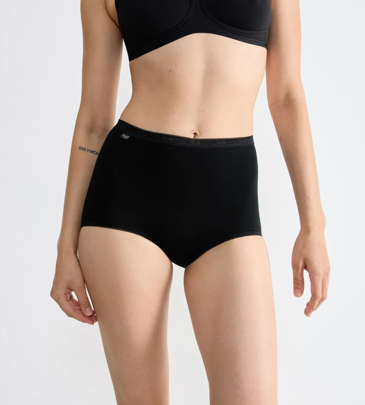 Triumph sloggi Basic+ | Maxi Panty 4-pack Underwear | Lingerie | Swimwear Triumph sloggi Basic+ | Maxi Panty 4-pack Underwear | Lingerie | Swimwear