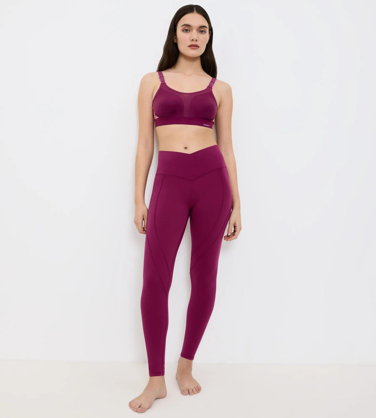 Triumph Triaction Extreme Lite | Sports Bra Underwear | Lingerie | Swimwear Triumph Triaction Extreme Lite | Sports Bra Underwear | Lingerie | Swimwear