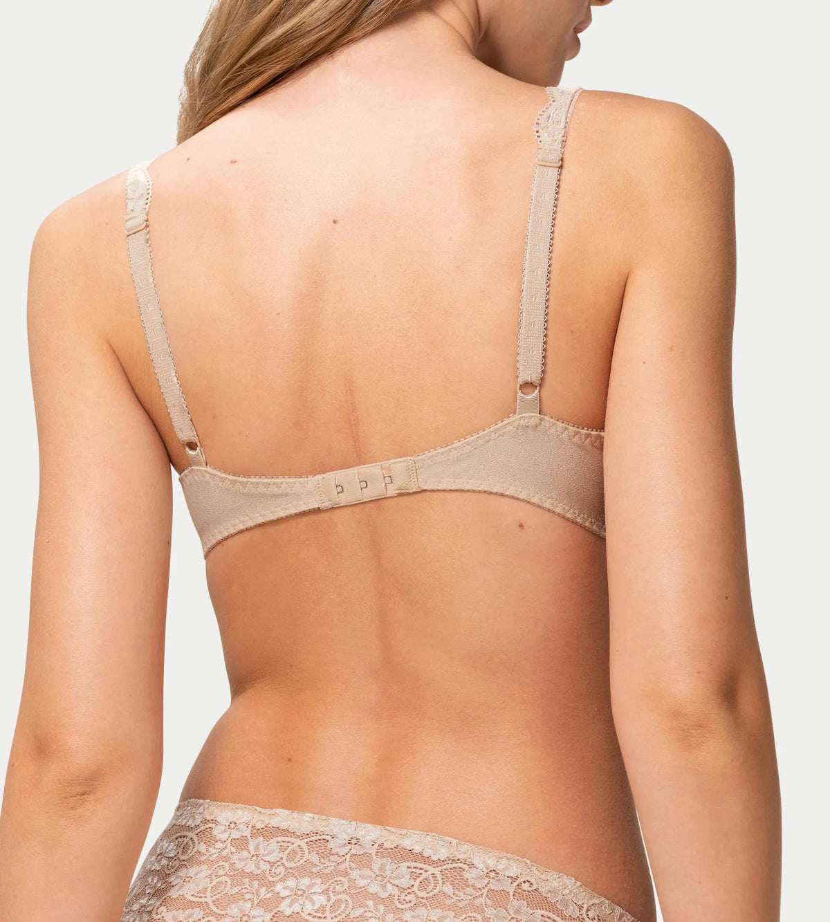 Triumph Amourette 300 | Wired padded bra Underwear | Lingerie | Swimwear Triumph Amourette 300 | Wired padded bra Underwear | Lingerie | Swimwear