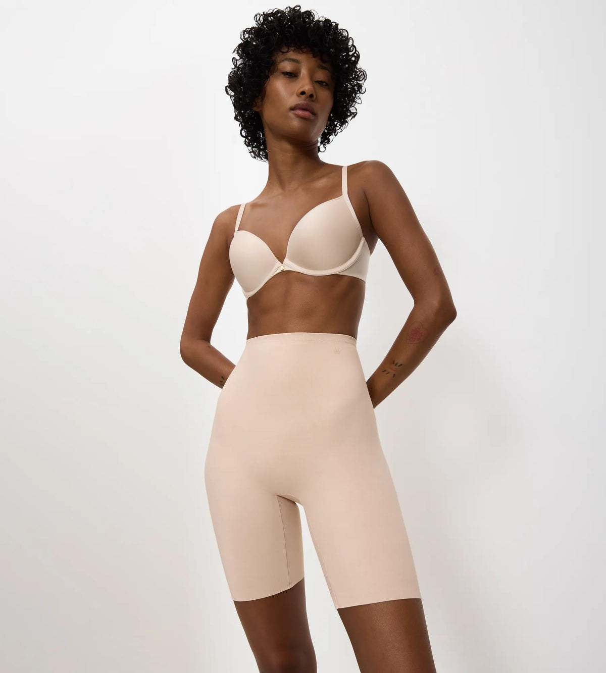 Triumph Becca Extra High + Cotton | Highwaist Shaping Shorts Underwear | Lingerie | Swimwear Triumph Becca Extra High + Cotton | Highwaist Shaping Shorts Underwear | Lingerie | Swimwear