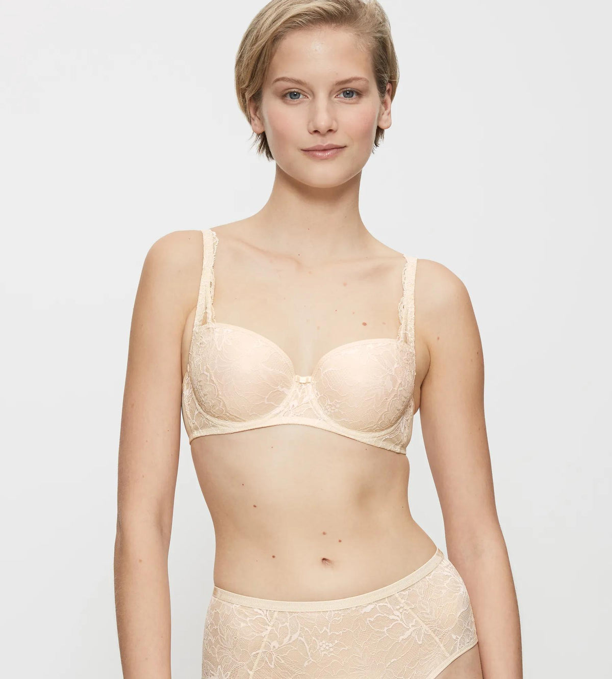 Triumph Amourette Charm | Bras | Wired padded bra Underwear | Lingerie | Swimwear Triumph Amourette Charm | Bras | Wired padded bra Underwear | Lingerie | Swimwear