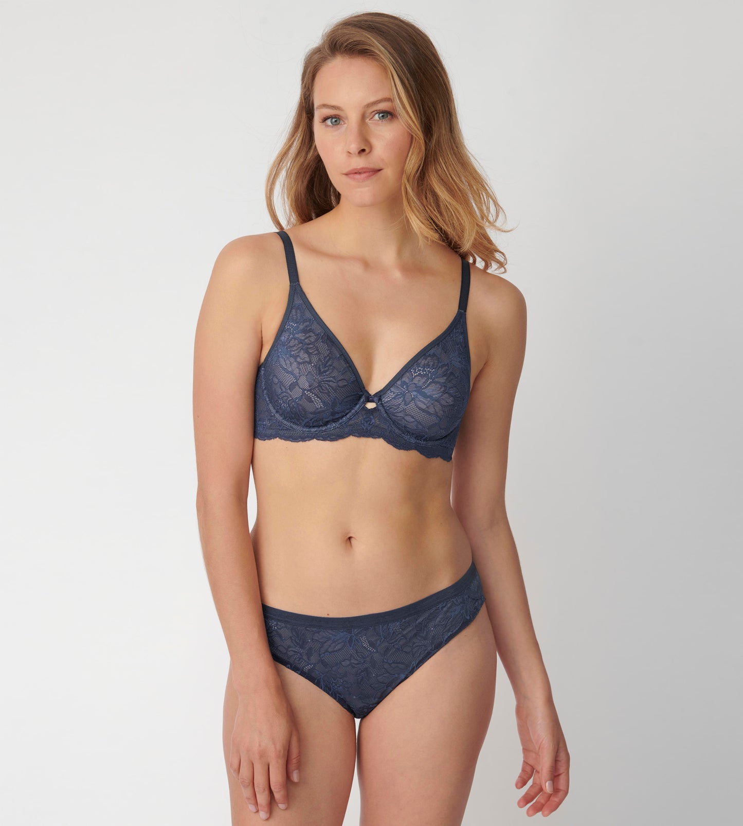 Amourette Charm Brazilian01