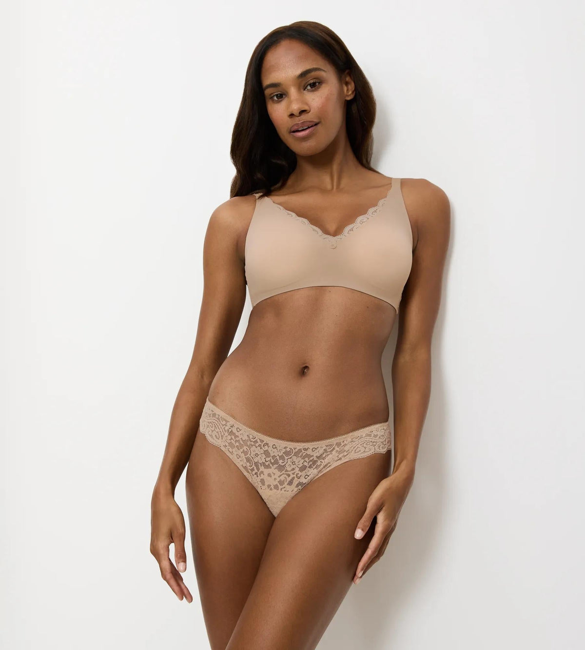 Triumph Amourette | Minimizer Bra Underwear | Lingerie | Swimwear Triumph Amourette | Minimizer Bra Underwear | Lingerie | Swimwear