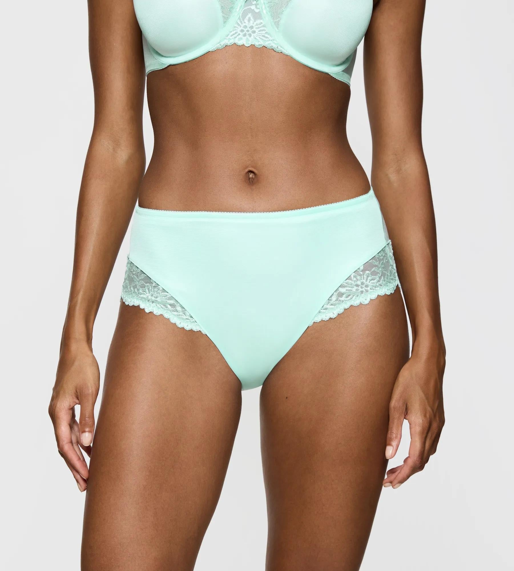 Triumph Ladyform Soft | Maxi Panty Underwear | Lingerie | Swimwear Triumph Ladyform Soft | Maxi Panty Underwear | Lingerie | Swimwear