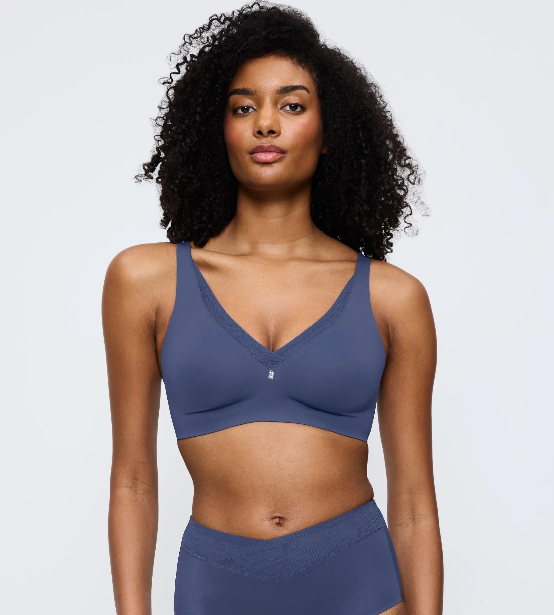Triumph True Shape Sensation | Non-wired Minimizer bra Underwear | Lingerie | Swimwear
