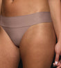 Body Make-Up Illusion