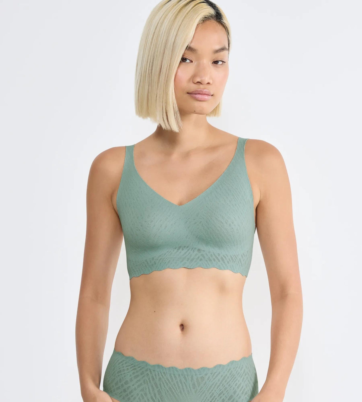 Triumph sloggi ZERO Feel Bliss | Bralette Underwear | Lingerie | Swimwear Triumph sloggi ZERO Feel Bliss | Bralette Underwear | Lingerie | Swimwear