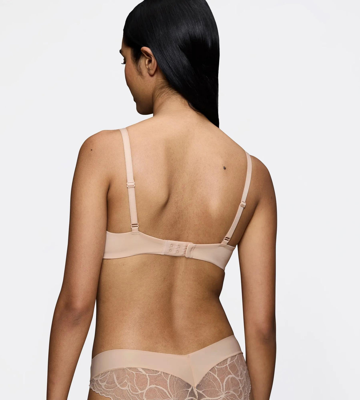 Triumph Body Make-Up Illusion Lace | Wired padded bra Underwear | Lingerie | Swimwear Triumph Body Make-Up Illusion Lace | Wired padded bra Underwear | Lingerie | Swimwear
