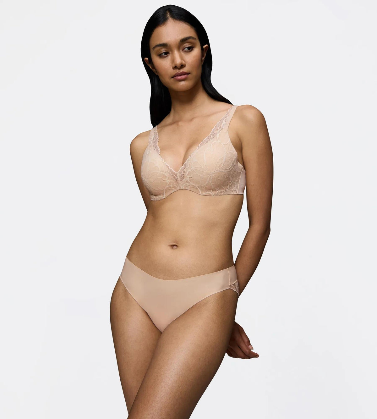 Triumph Body Make-Up Illusion Lace | Wired padded bra Underwear | Lingerie | Swimwear Triumph Body Make-Up Illusion Lace | Wired padded bra Underwear | Lingerie | Swimwear