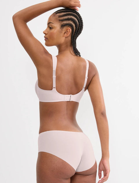 Essential Minimizer T