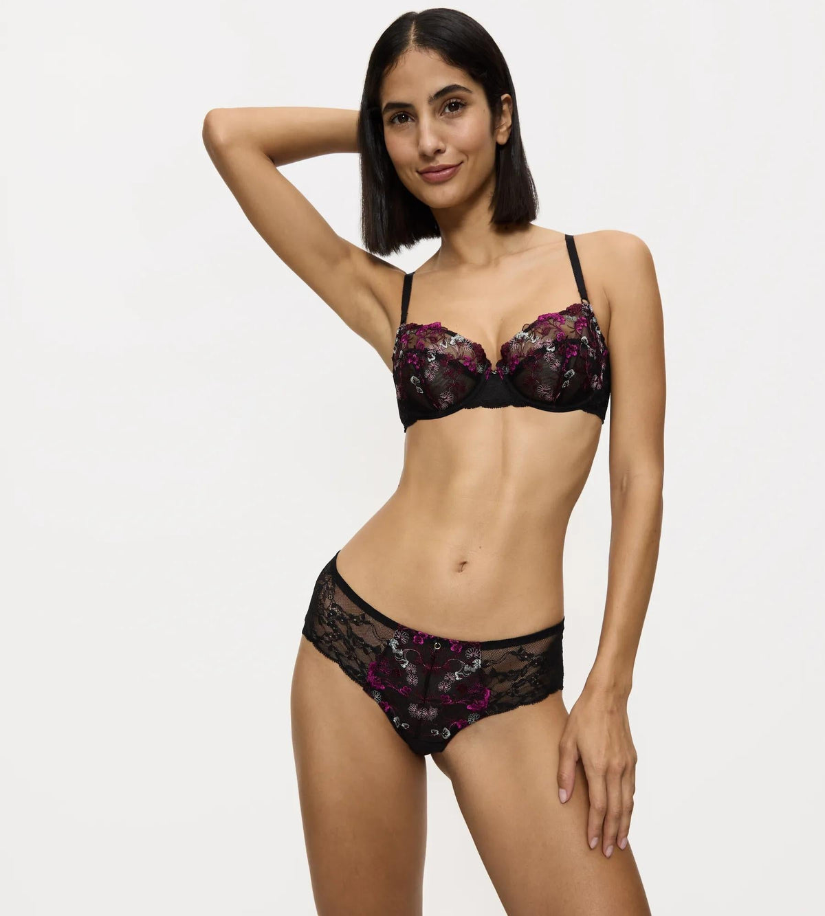 Triumph Sensual Spotlight | Hipster Panty Underwear | Lingerie | Swimwear Triumph Sensual Spotlight | Hipster Panty Underwear | Lingerie | Swimwear