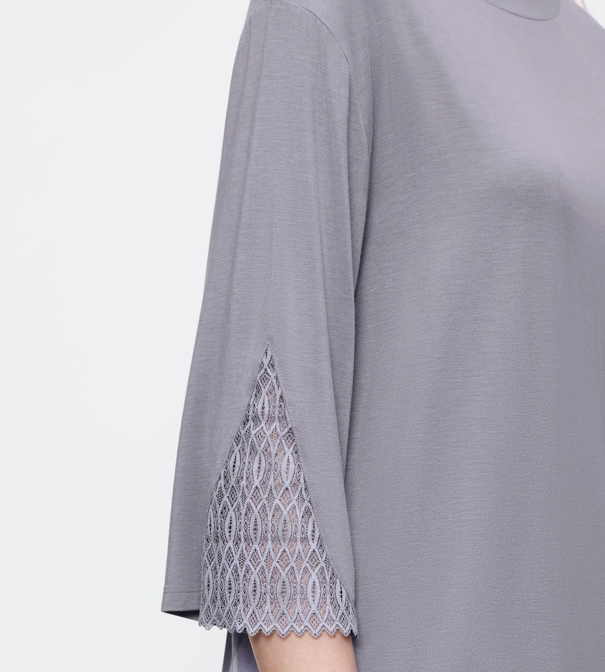 Triumph Aura Spotlight | Pajamas | Pyjama Top Underwear | Lingerie | Swimwear Triumph Aura Spotlight | Pajamas | Pyjama Top Underwear | Lingerie | Swimwear