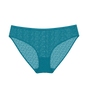 Triumph Signature Sheer