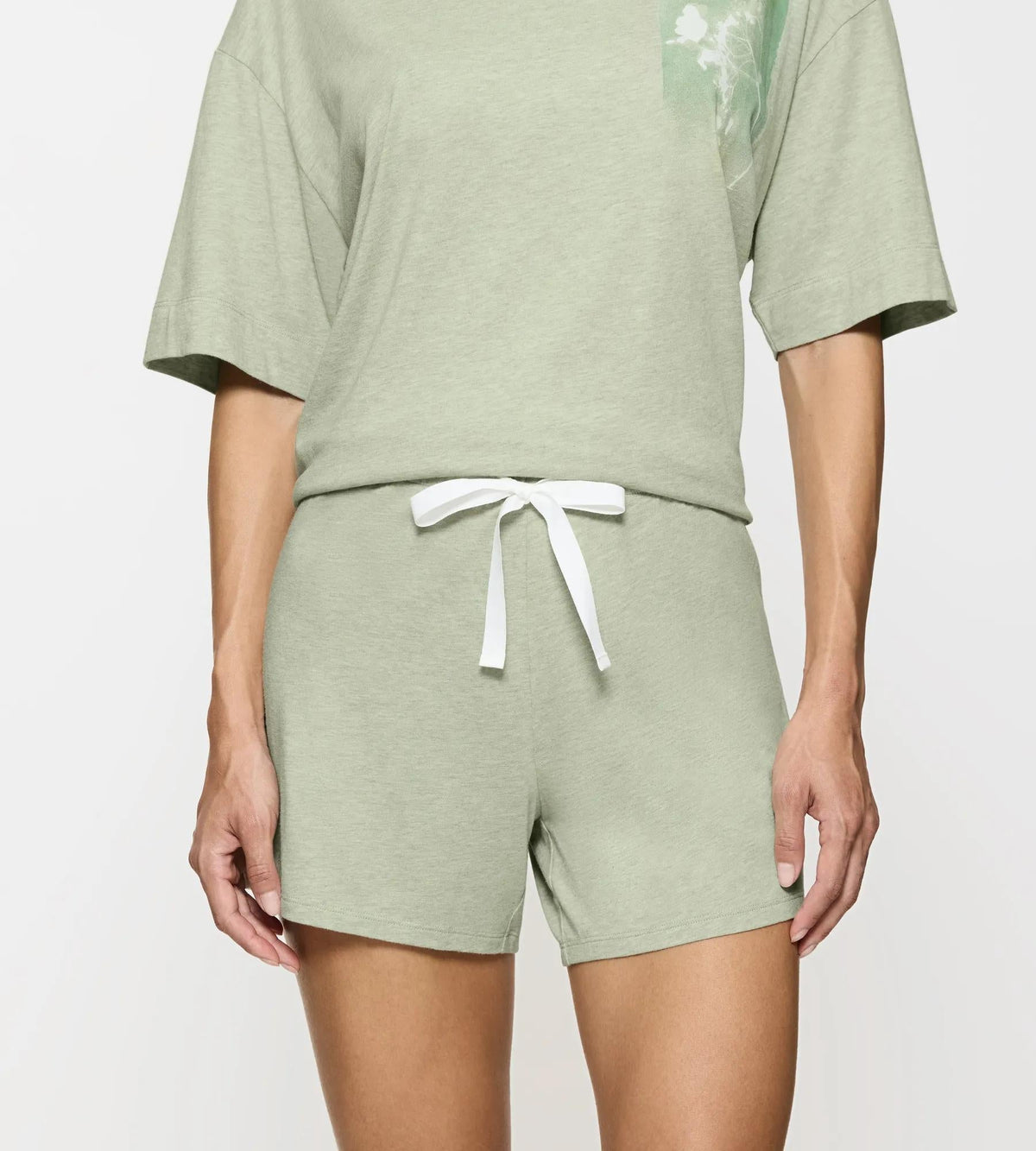 Triumph Endless Comfort | Pyjama set Underwear | Lingerie | Swimwear Triumph Endless Comfort | Pyjama set Underwear | Lingerie | Swimwear