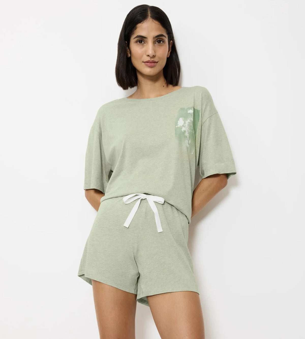 Triumph Endless Comfort | Pyjama set Underwear | Lingerie | Swimwear Triumph Endless Comfort | Pyjama set Underwear | Lingerie | Swimwear