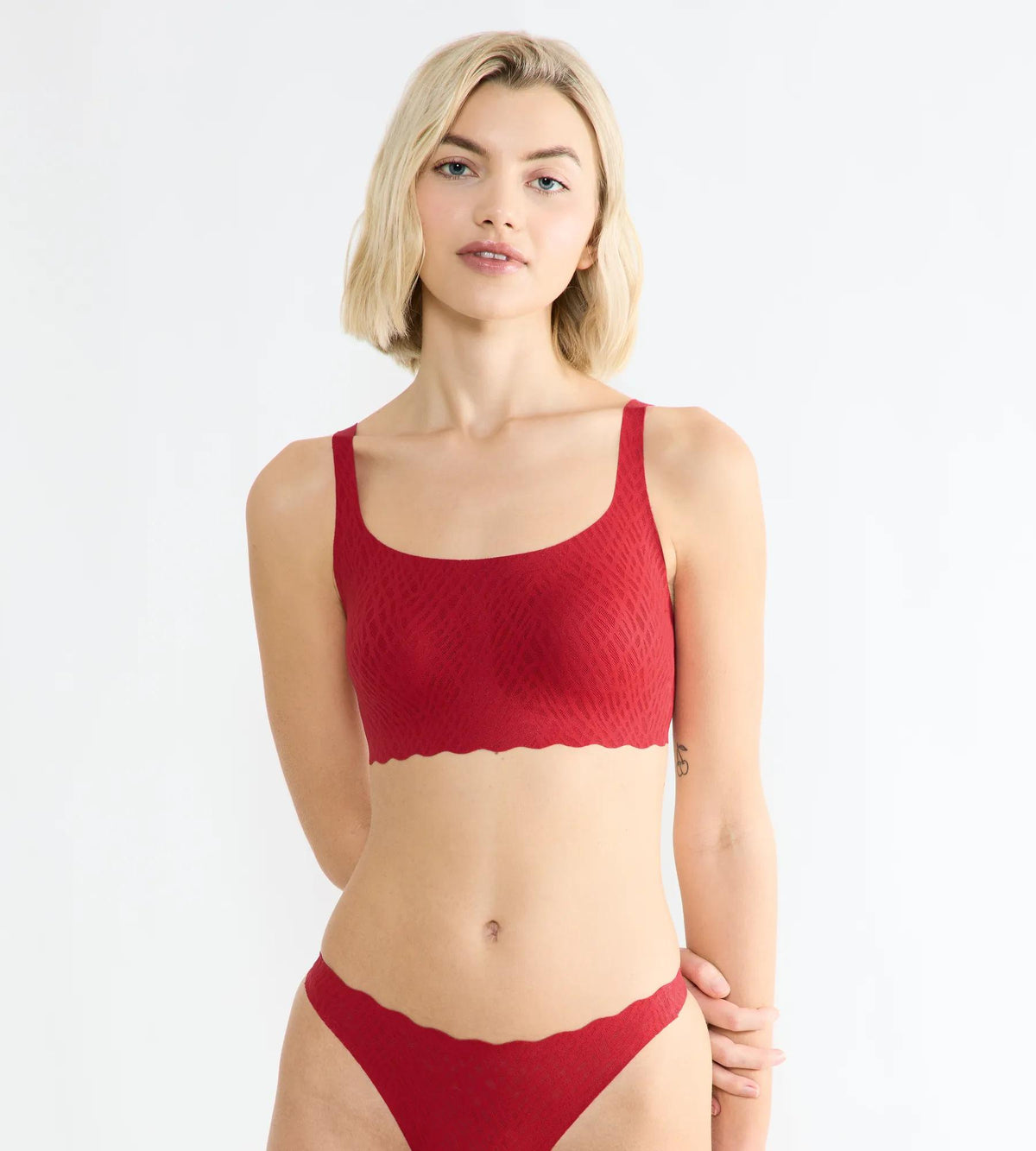 Triumph sloggi ZERO Feel Bliss | Bra Top Underwear | Lingerie | Swimwear Triumph sloggi ZERO Feel Bliss | Bra Top Underwear | Lingerie | Swimwear