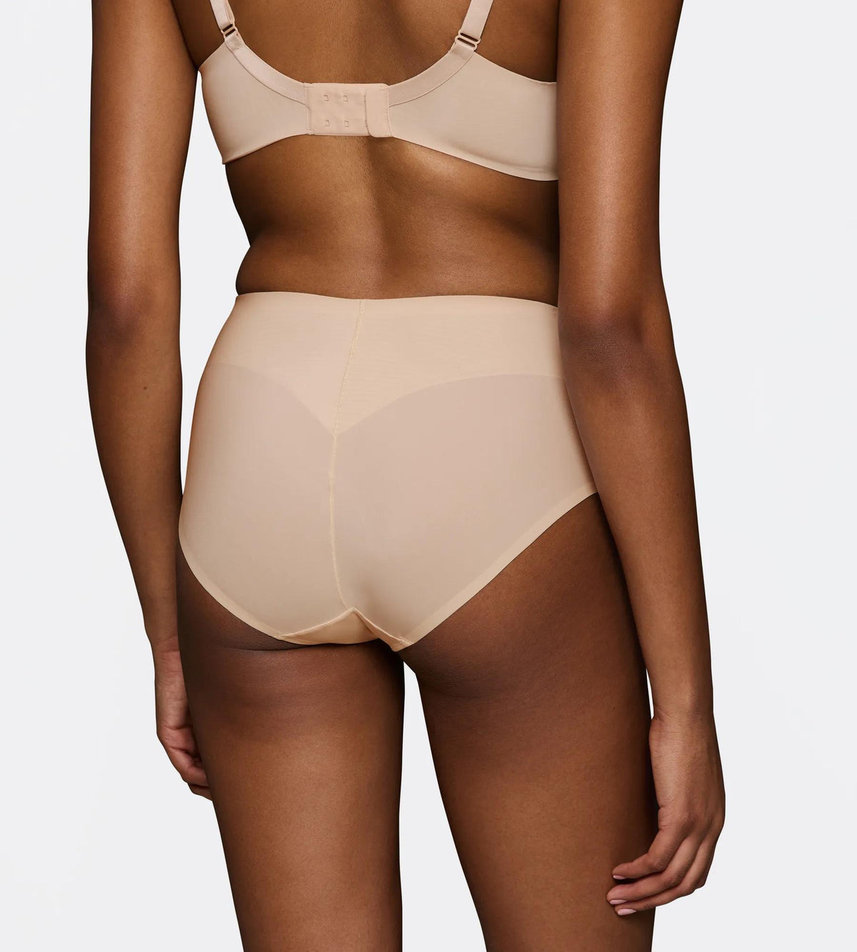 Triumph BMU Illusion Curve | High Waisted Briefs | Maxi Panty Underwear | Lingerie | Swimwear Triumph BMU Illusion Curve | High Waisted Briefs | Maxi Panty Underwear | Lingerie | Swimwear