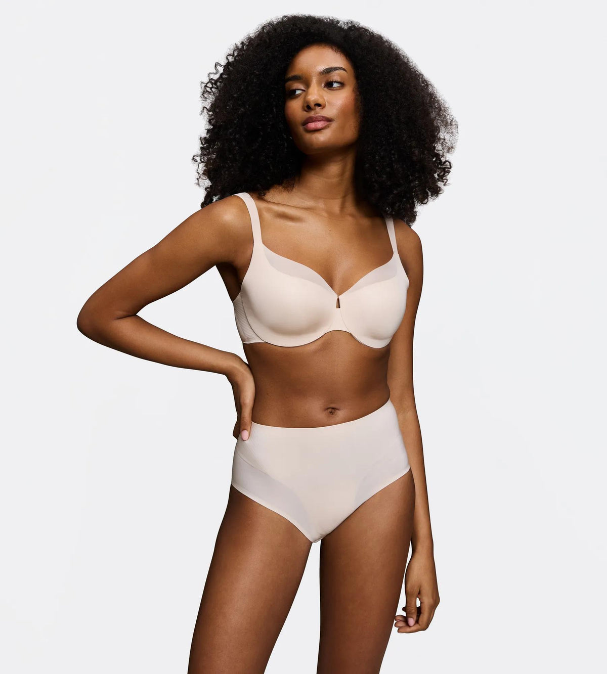 Triumph BMU Illusion Curve | High Waisted Briefs | Maxi Panty Underwear | Lingerie | Swimwear Triumph BMU Illusion Curve | High Waisted Briefs | Maxi Panty Underwear | Lingerie | Swimwear