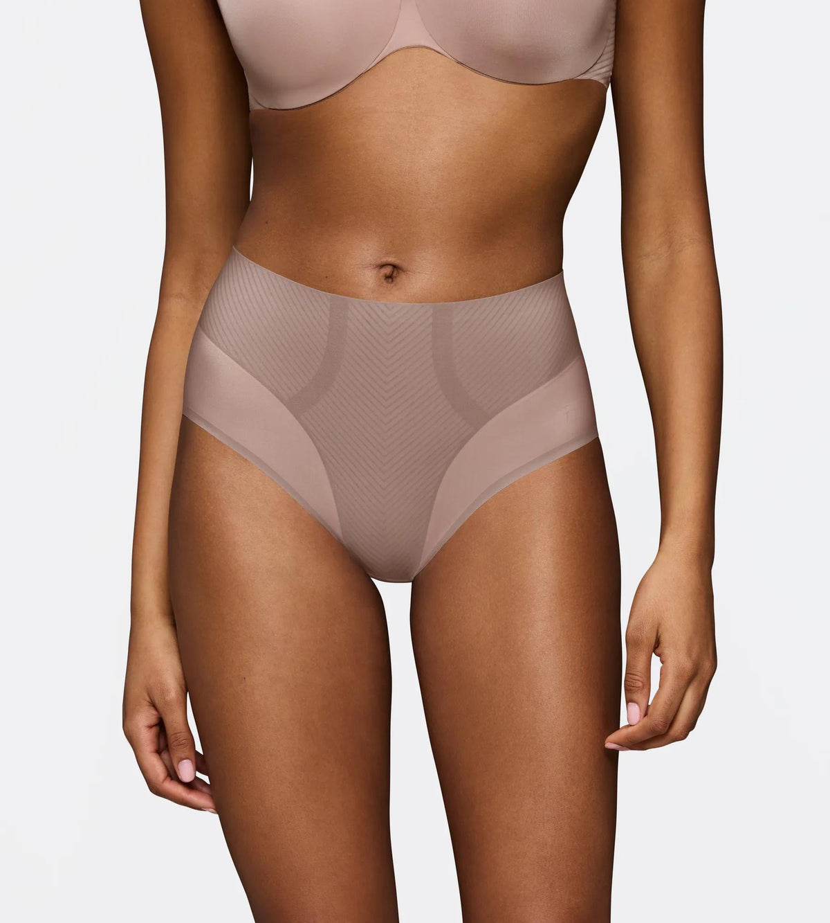 Triumph BMU Illusion Curve | Maxi Panty Underwear | Lingerie | Swimwear Triumph BMU Illusion Curve | Maxi Panty Underwear | Lingerie | Swimwear
