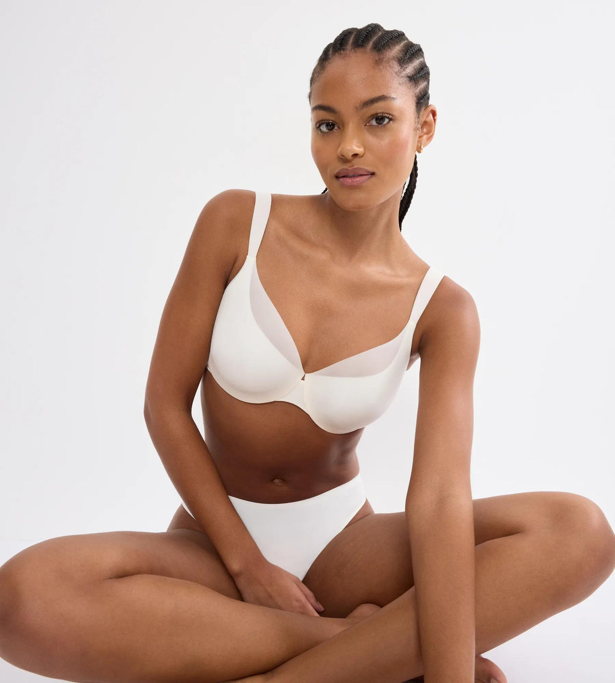Triumph BMU Illusion Curve | Bras | Minimizer Bra Underwear | Lingerie | Swimwear Triumph BMU Illusion Curve | Bras | Minimizer Bra Underwear | Lingerie | Swimwear