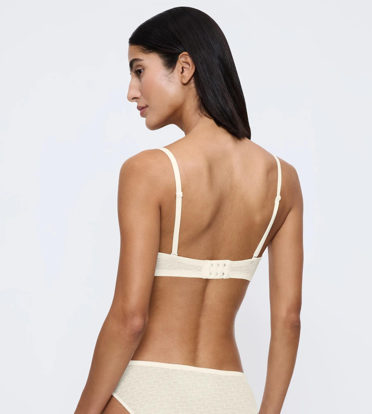 Triumph Triumph Signature Sheer | Multi-strap Bra Underwear | Lingerie | Swimwear Triumph Triumph Signature Sheer | Multi-strap Bra Underwear | Lingerie | Swimwear