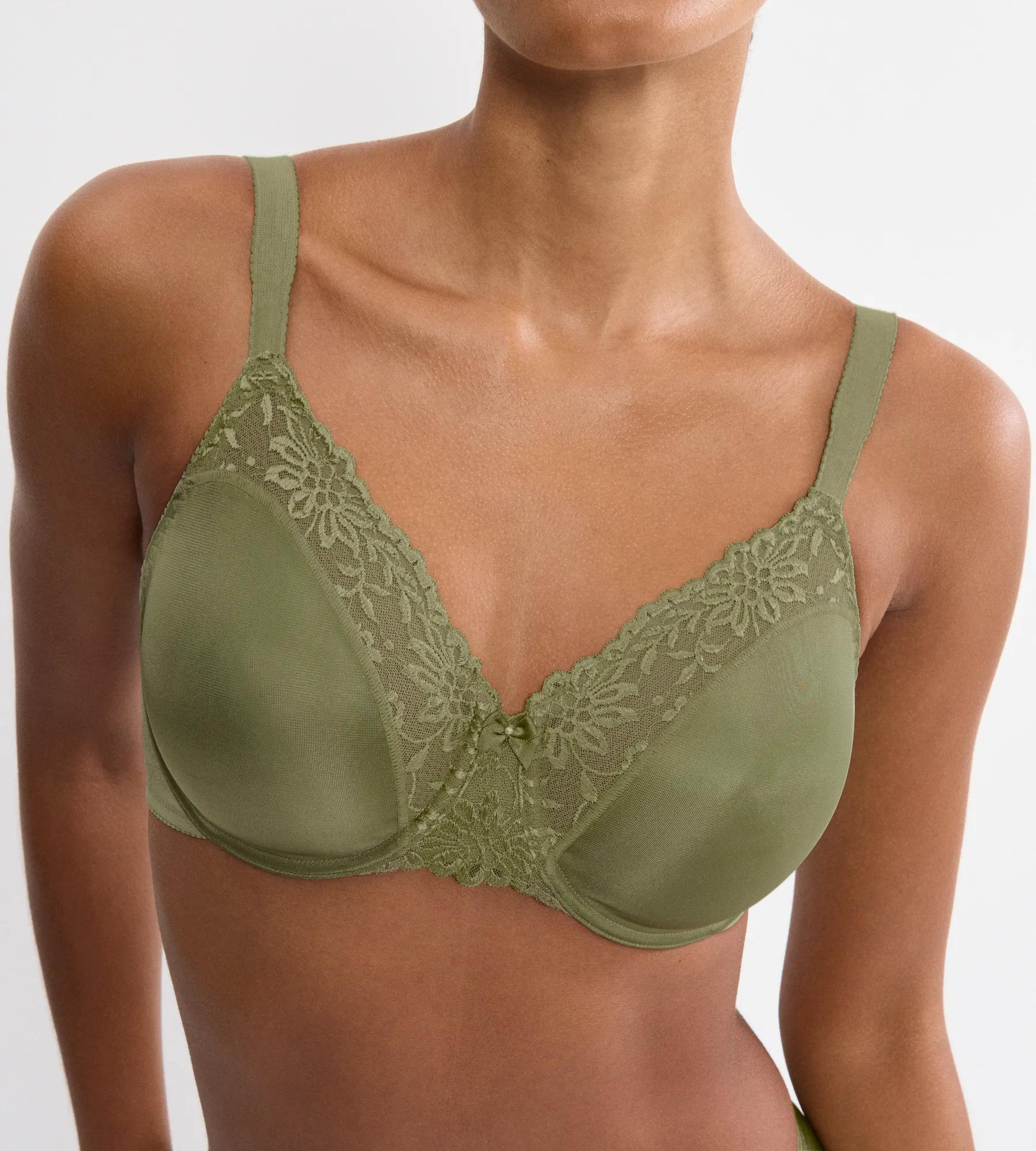 Triumph Ladyform Soft T | Bras | Wired bra Underwear | Lingerie | Swimwear Triumph Ladyform Soft T | Bras | Wired bra Underwear | Lingerie | Swimwear