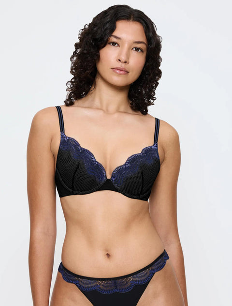 Triumph Comfort Glam