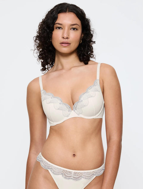 Triumph Comfort Glam