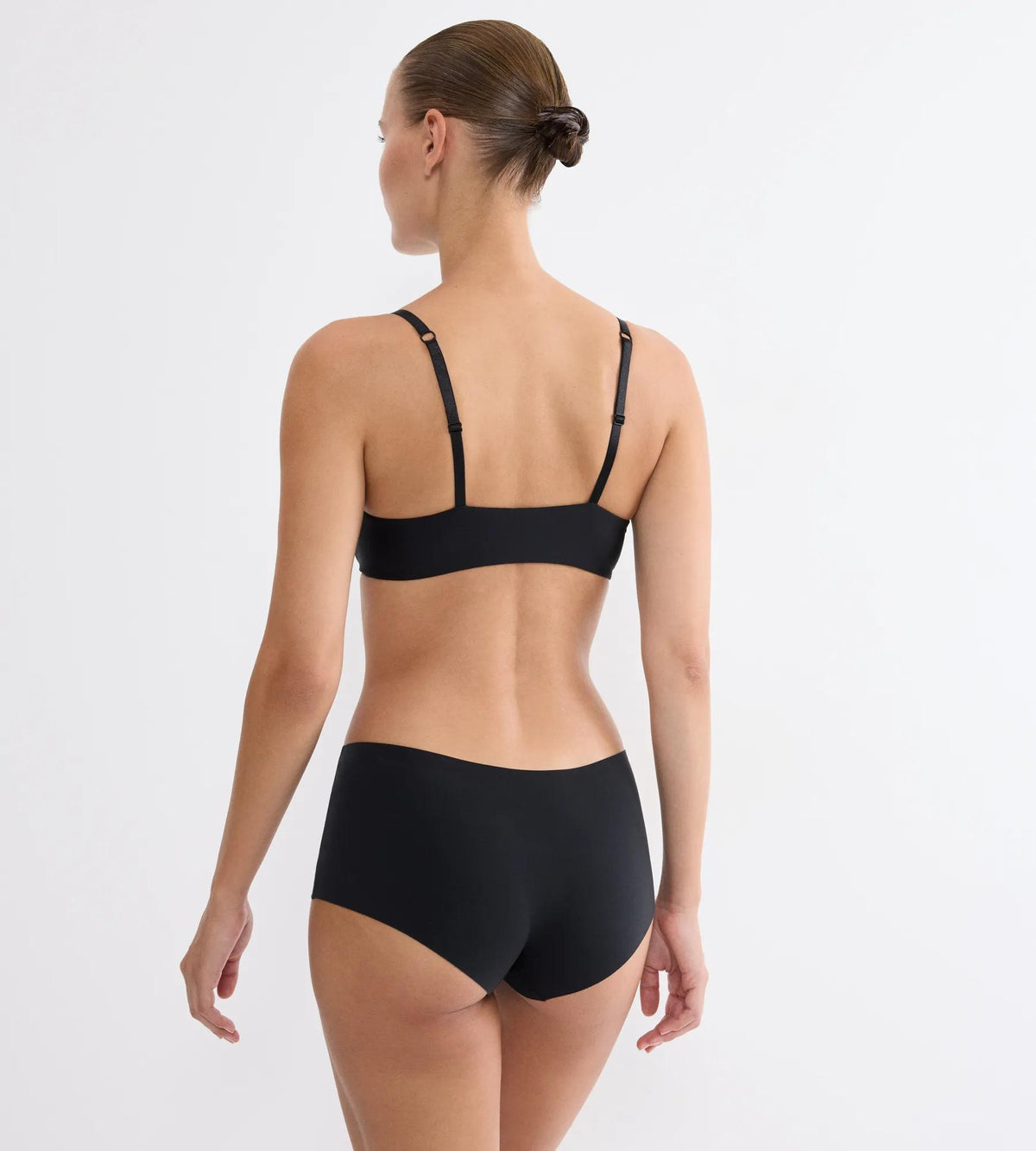 Triumph Pure Micro | Bras | Push-up bra with front closure Underwear | Lingerie | Swimwear Triumph Pure Micro | Bras | Push-up bra with front closure Underwear | Lingerie | Swimwear