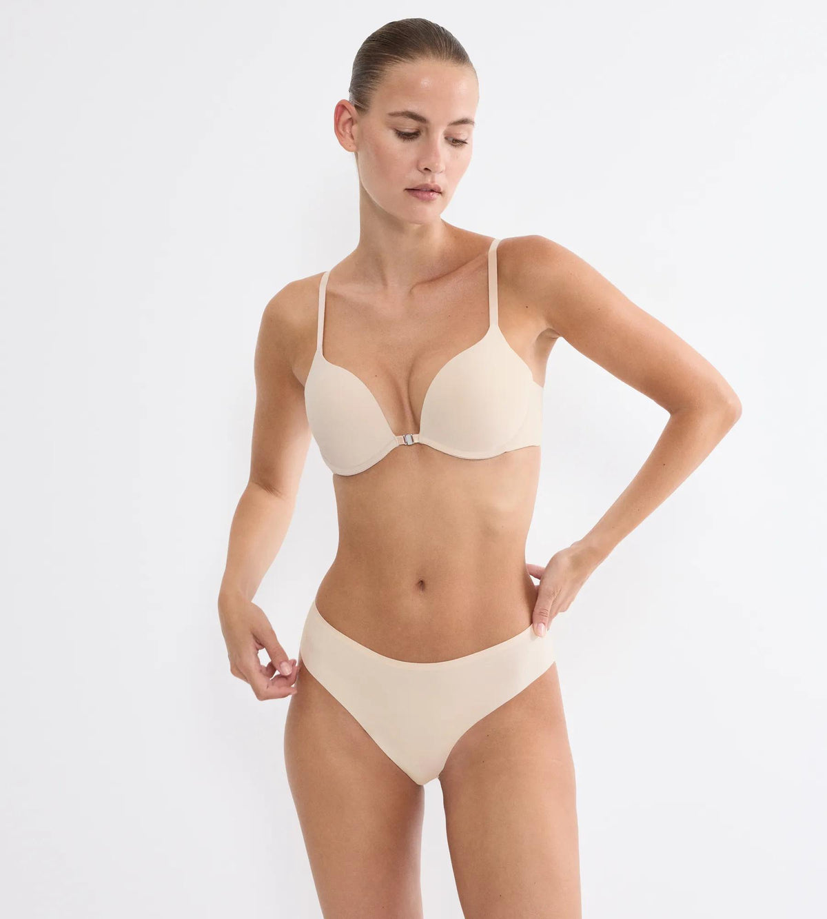 Triumph Pure Micro | Push-up bra with front closure Underwear | Lingerie | Swimwear Triumph Pure Micro | Push-up bra with front closure Underwear | Lingerie | Swimwear