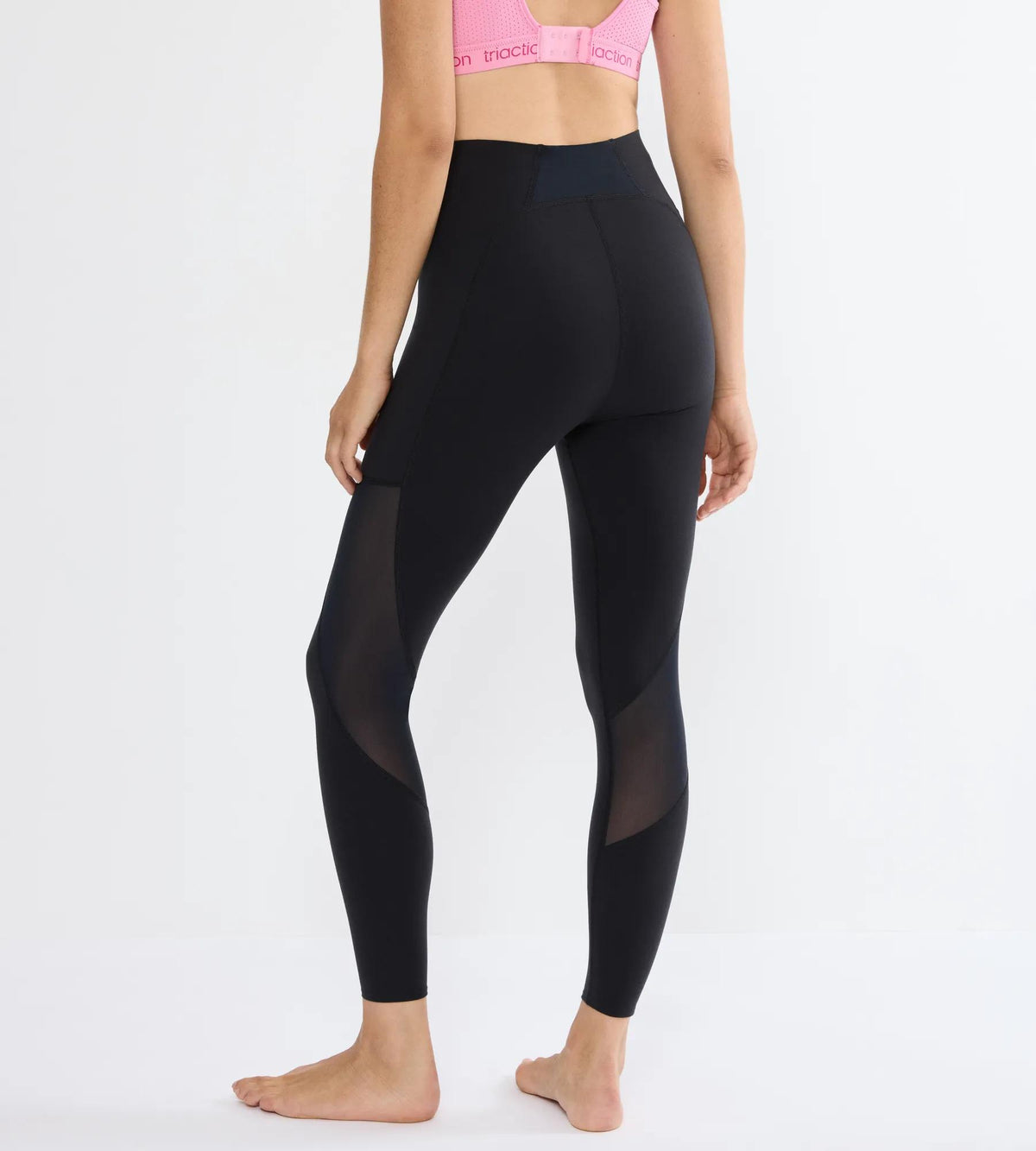 Triumph Triaction Cardio Breeze | Leggings | Sports leggings Underwear | Lingerie | Swimwear Triumph Triaction Cardio Breeze | Leggings | Sports leggings Underwear | Lingerie | Swimwear