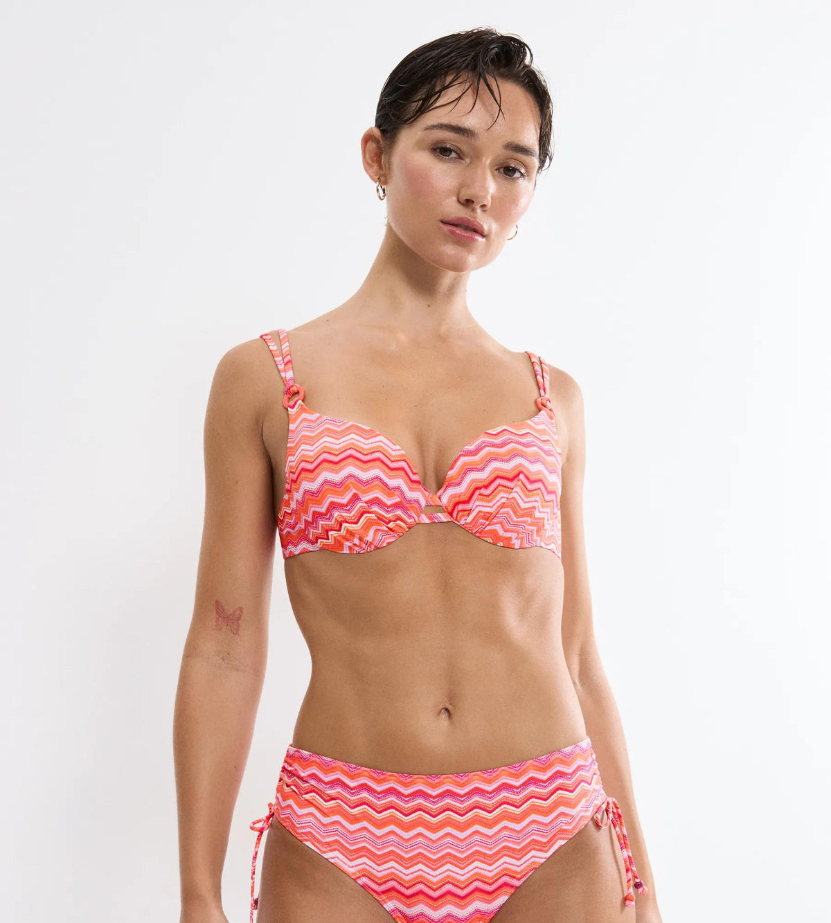 Triumph Mix & Match Summer | Wired bikini top with padded cups Underwear | Lingerie | Swimwear Triumph Mix & Match Summer | Wired bikini top with padded cups Underwear | Lingerie | Swimwear