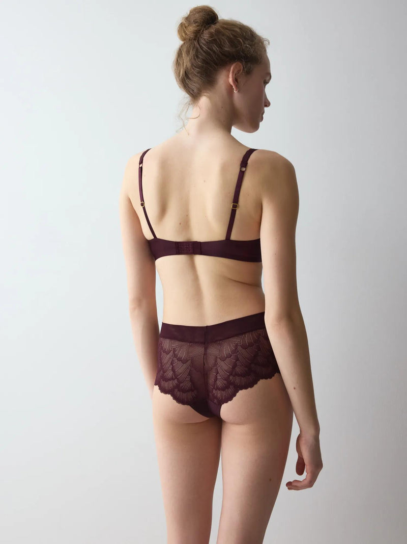 Love in Lace