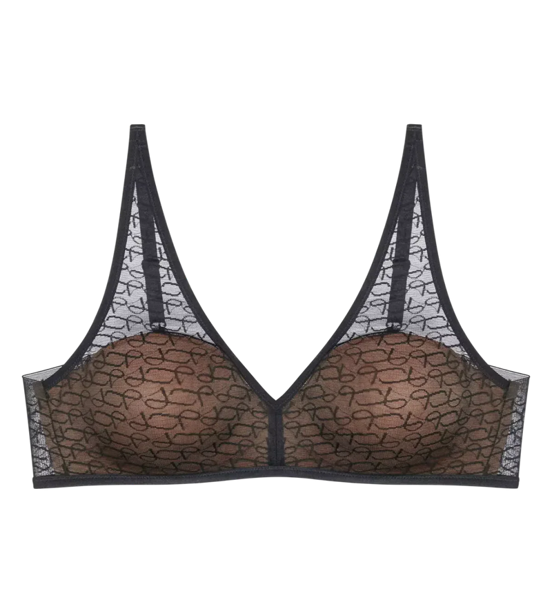 Triumph Signature Sheer