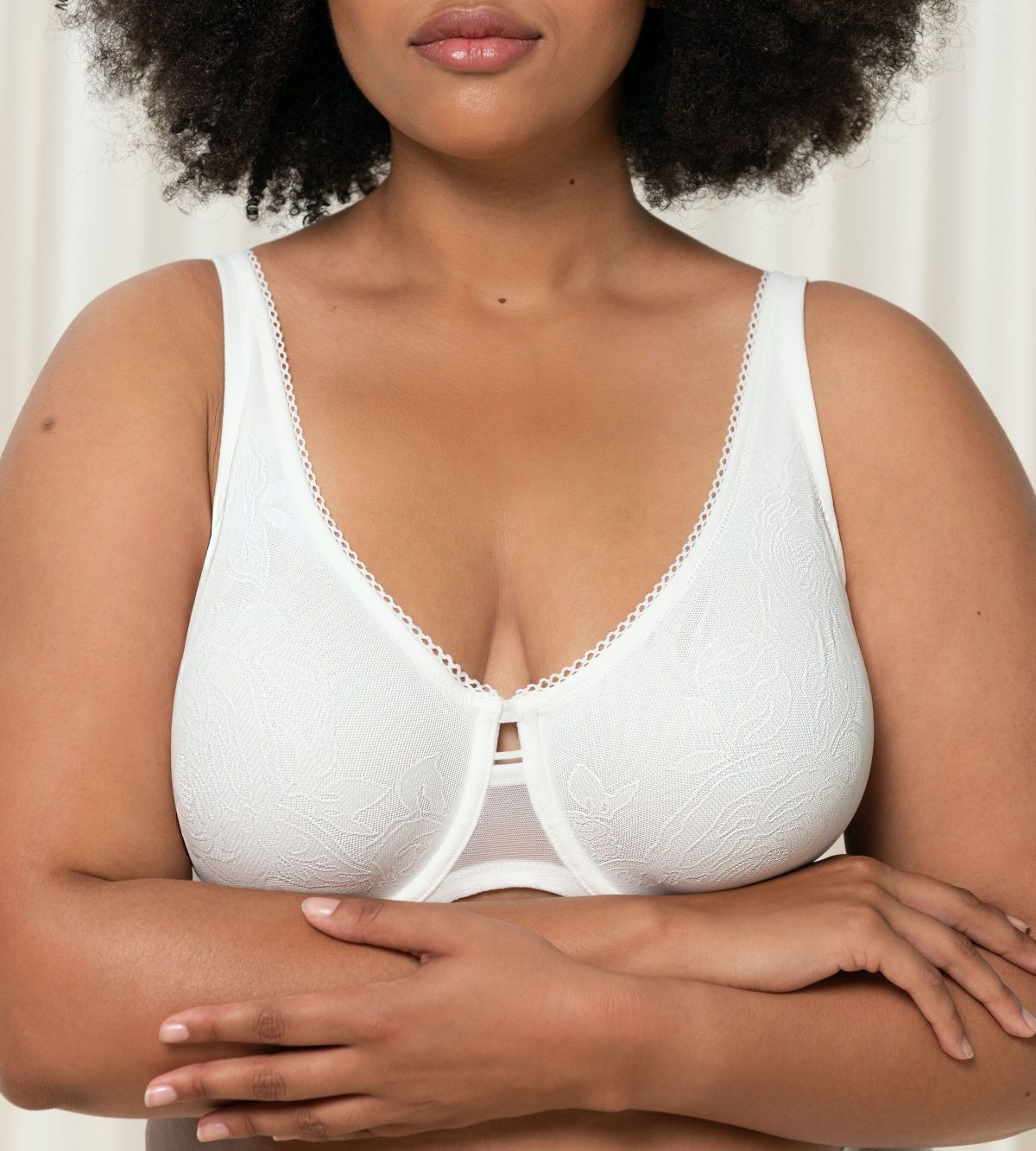 Triumph Wild Rose Sensation | Minimizer Bra Underwear | Lingerie | Swimwear Triumph Wild Rose Sensation | Minimizer Bra Underwear | Lingerie | Swimwear