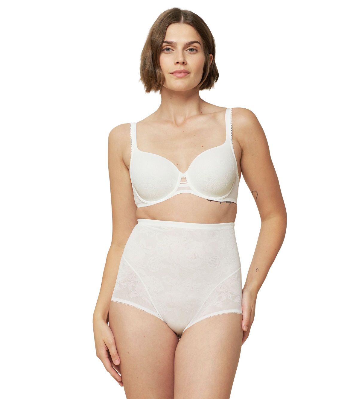 Triumph Wild Rose Sensation | Highwaist shaping Panty Underwear | Lingerie | Swimwear Triumph Wild Rose Sensation | Highwaist shaping Panty Underwear | Lingerie | Swimwear