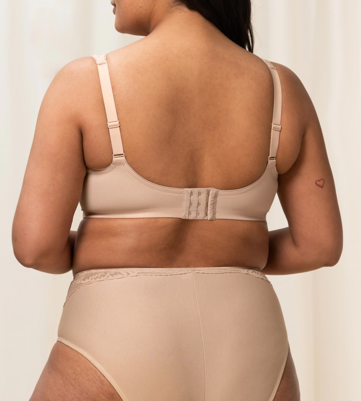 Triumph Modern Lace+Cotton | Non Wired Bra Underwear | Lingerie | Swimwear Triumph Modern Lace+Cotton | Non Wired Bra Underwear | Lingerie | Swimwear
