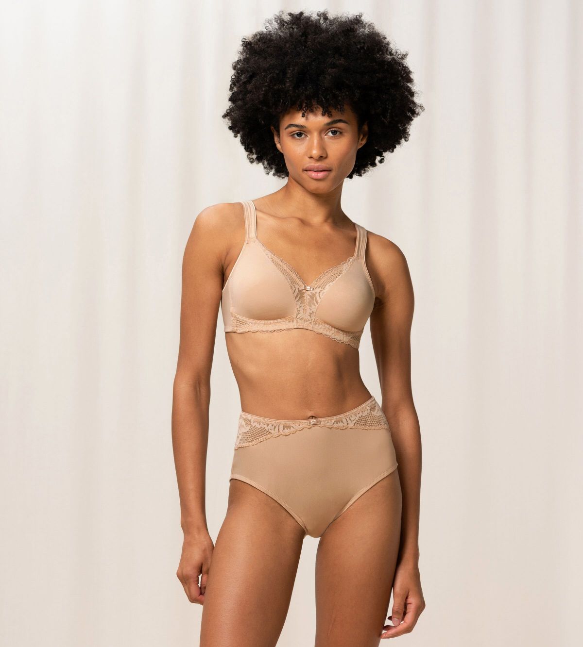 Triumph Modern Lace+Cotton | Non Wired Bra Underwear | Lingerie | Swimwear Triumph Modern Lace+Cotton | Non Wired Bra Underwear | Lingerie | Swimwear