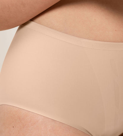 Triumph Shape Smart Maxi
