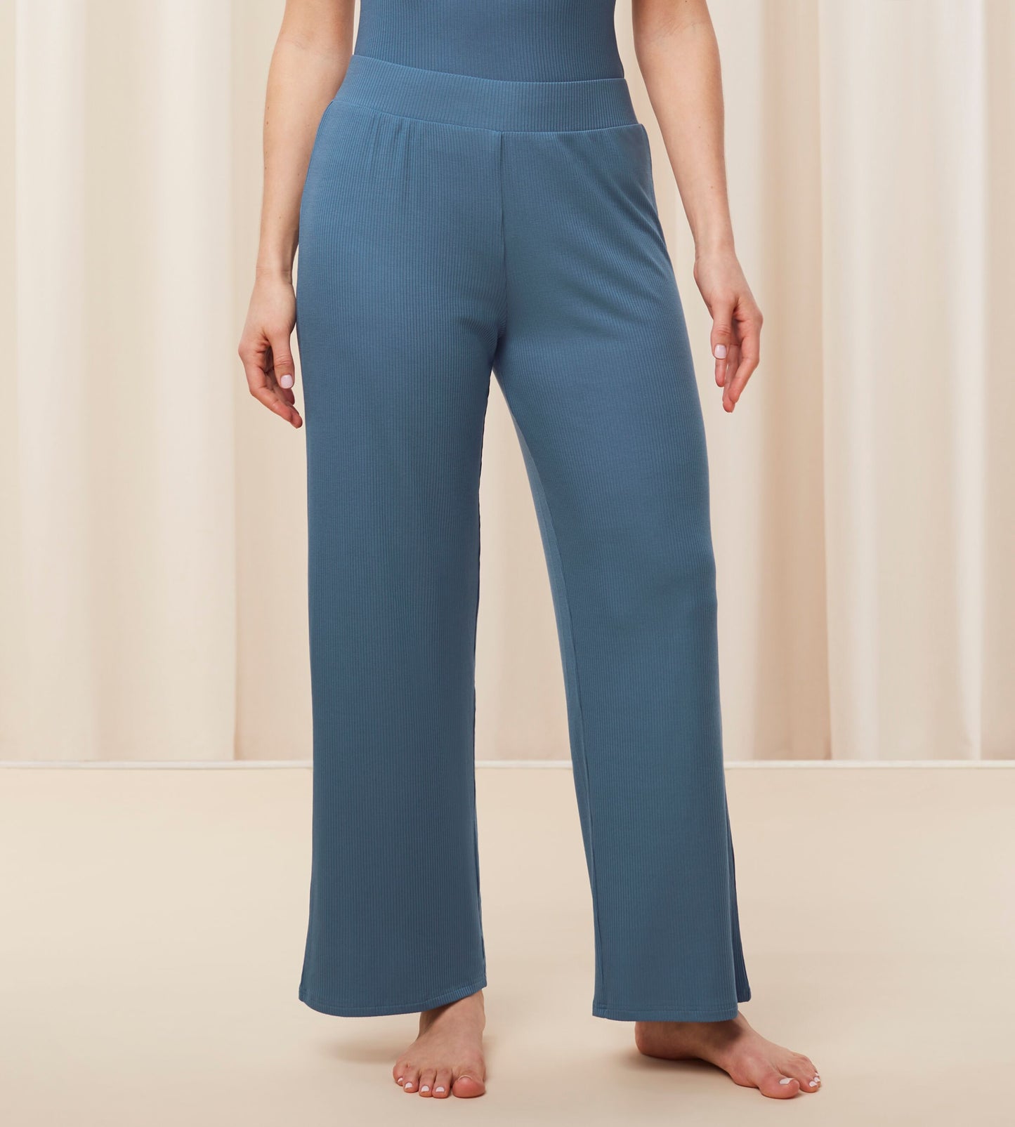 Natural Spotlight Rib Trousers