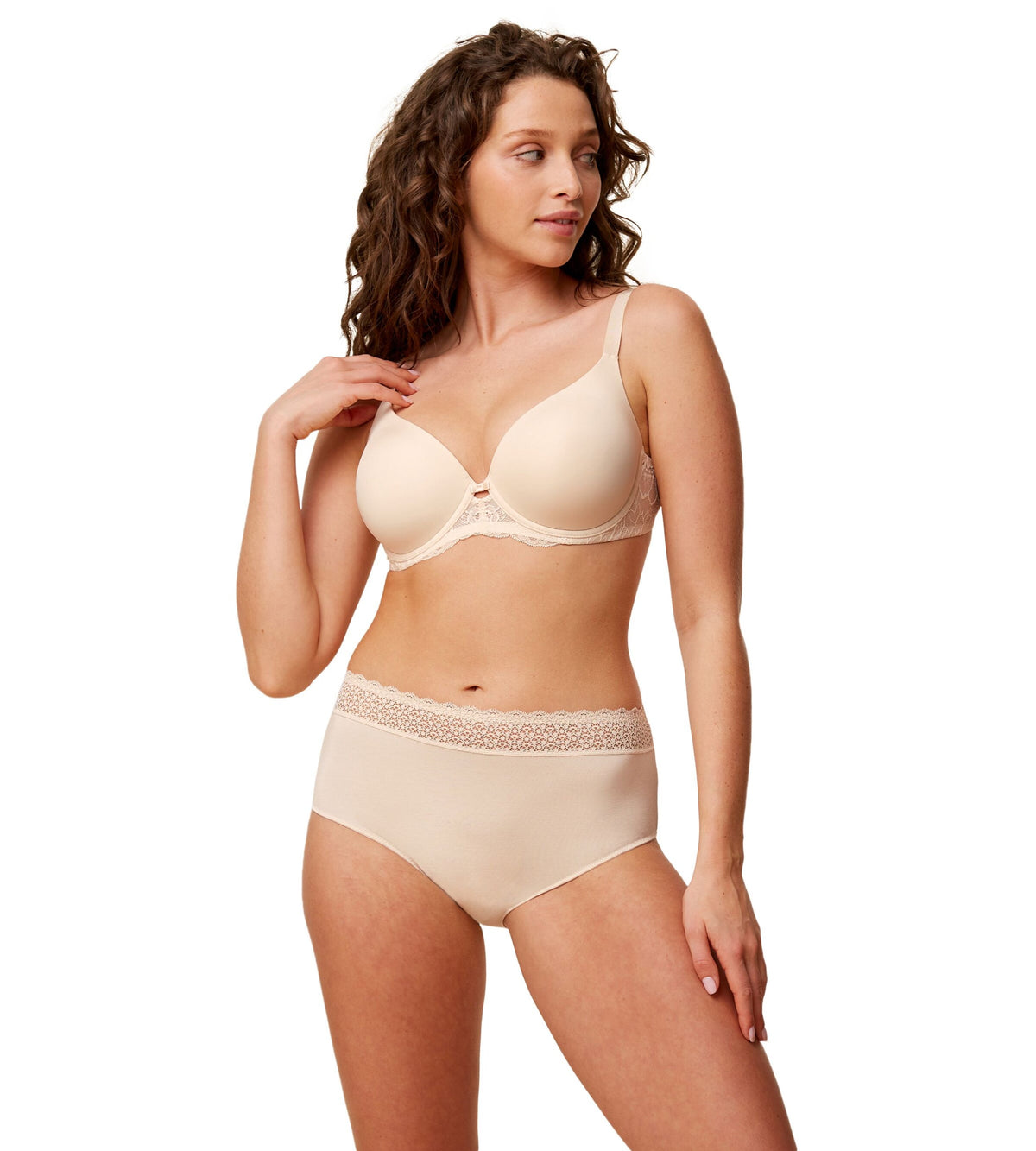 Triumph Amourette Charm | Wired padded bra Underwear | Lingerie | Swimwear Triumph Amourette Charm | Wired padded bra Underwear | Lingerie | Swimwear