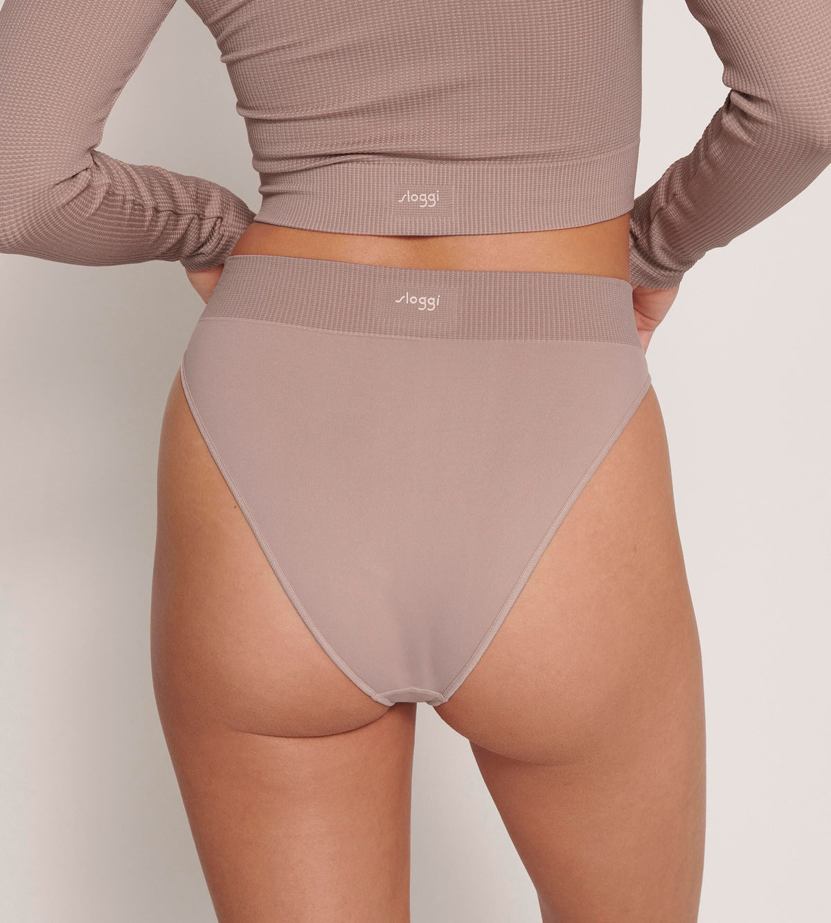 Triumph sloggi EVER Infused Aloe | High leg Panty Underwear | Lingerie | Swimwear Triumph sloggi EVER Infused Aloe | High leg Panty Underwear | Lingerie | Swimwear